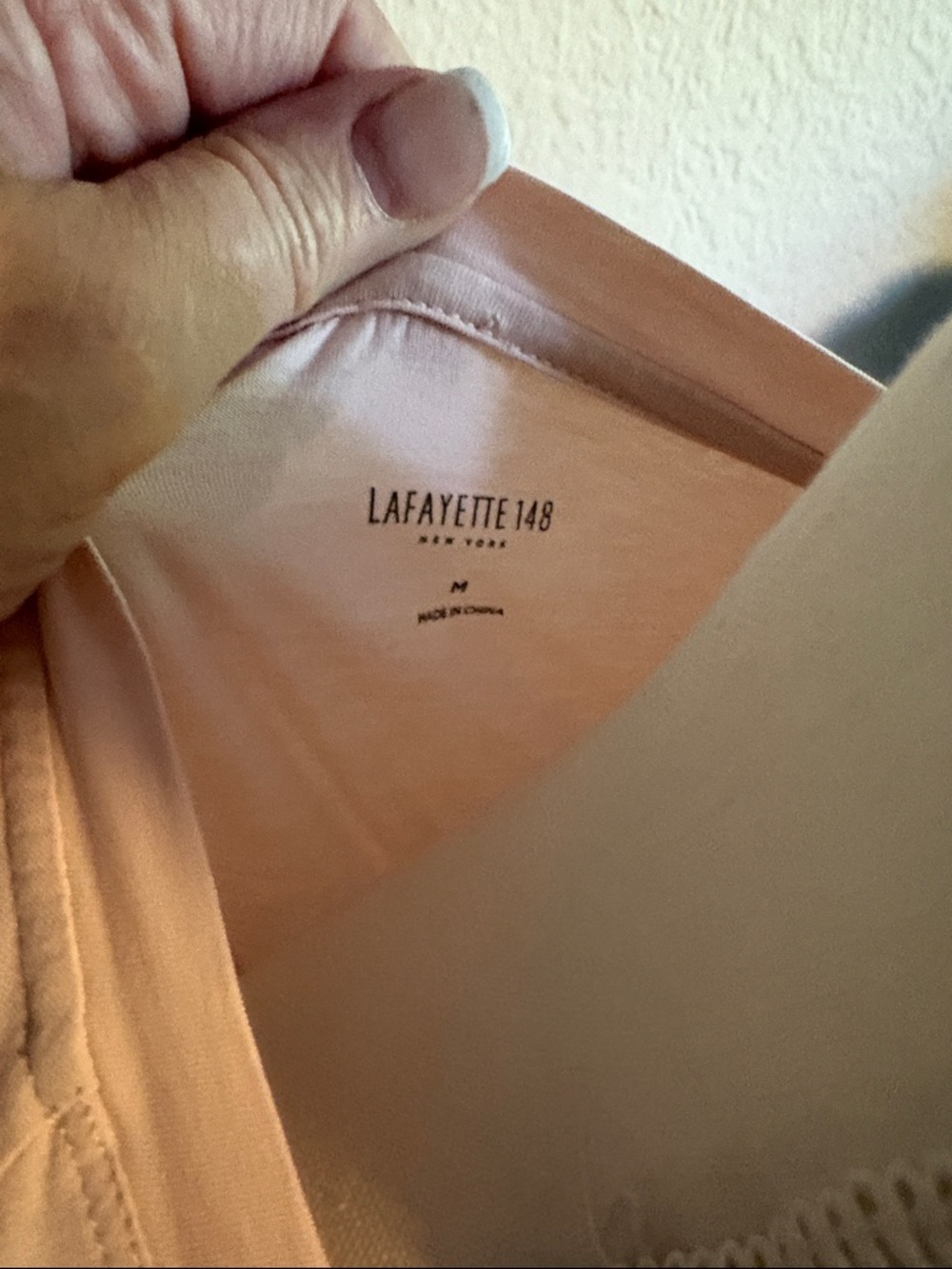 Lafayette 148 New York Soft blush color or Light Pink Short Sleeve Crewneck Tee - Picture 4 of 4